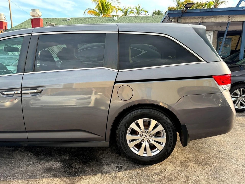 2014 Honda Odyssey - Image 10 of 21