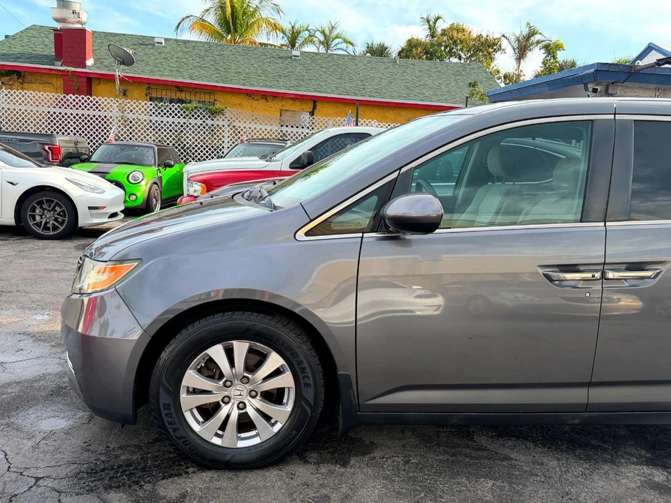 2014 Honda Odyssey - Image 9 of 21