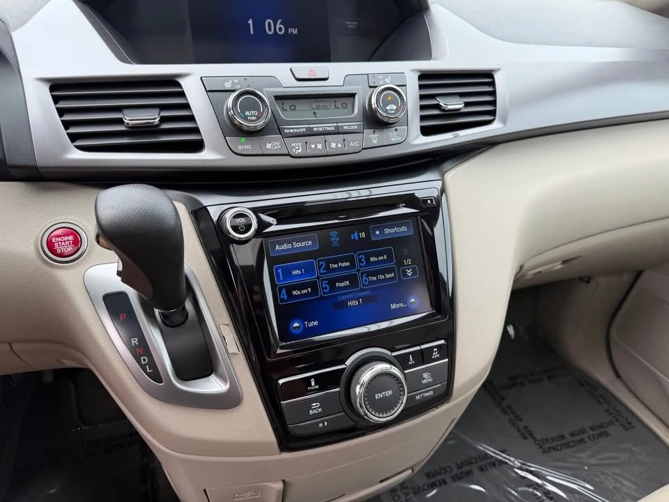 2014 Honda Odyssey - Image 15 of 20