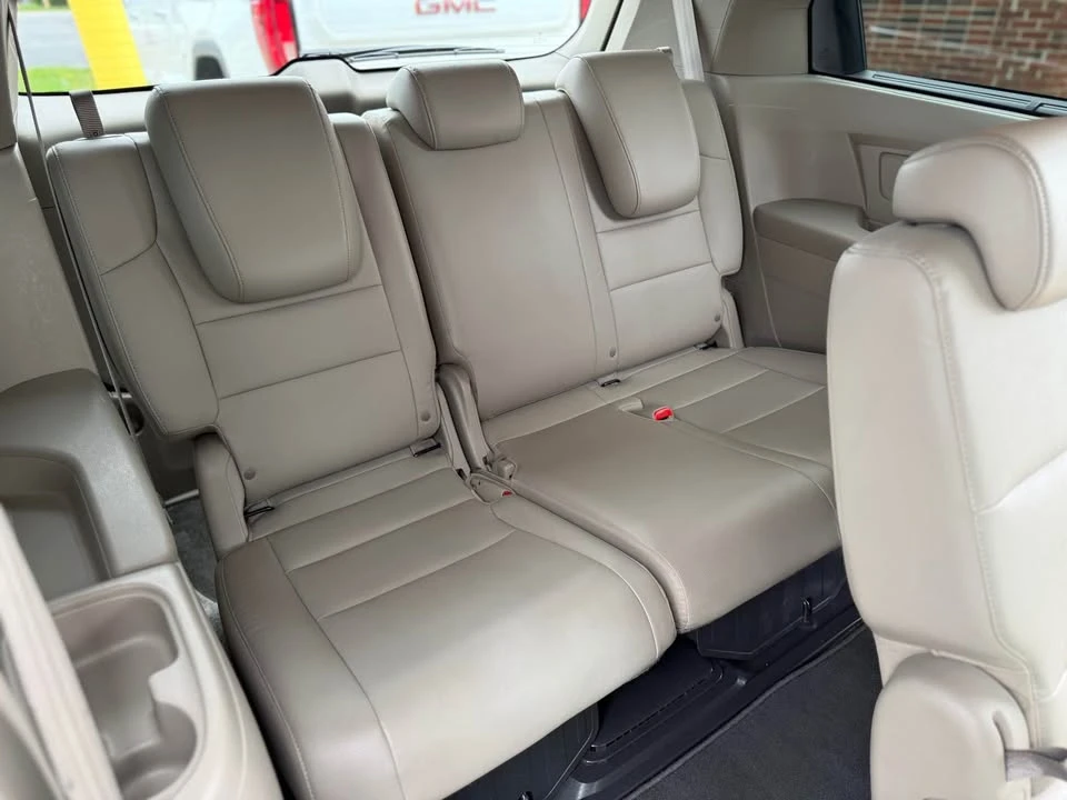 2014 Honda Odyssey - Image 14 of 20