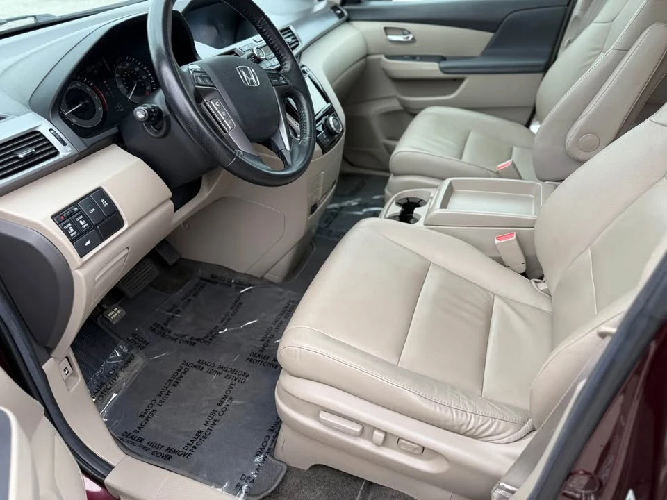 2014 Honda Odyssey - Image 13 of 20