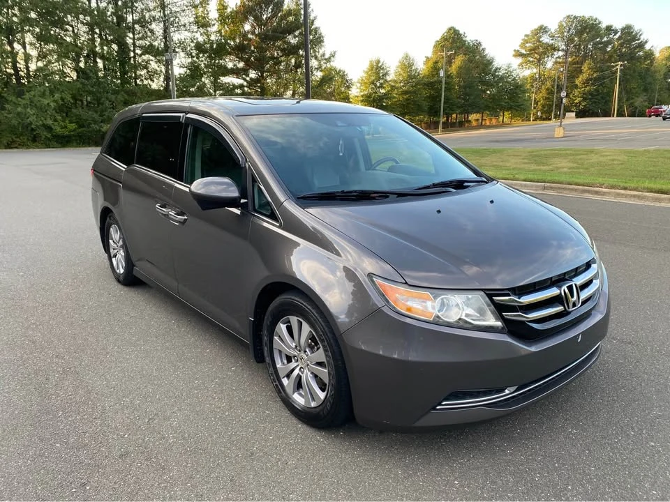 2014 Honda Odyssey - Image 3 of 16