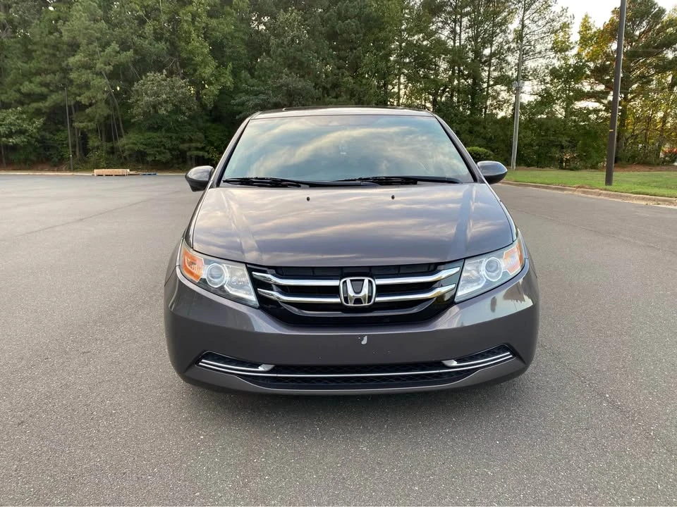 2014 Honda Odyssey - Image 2 of 16