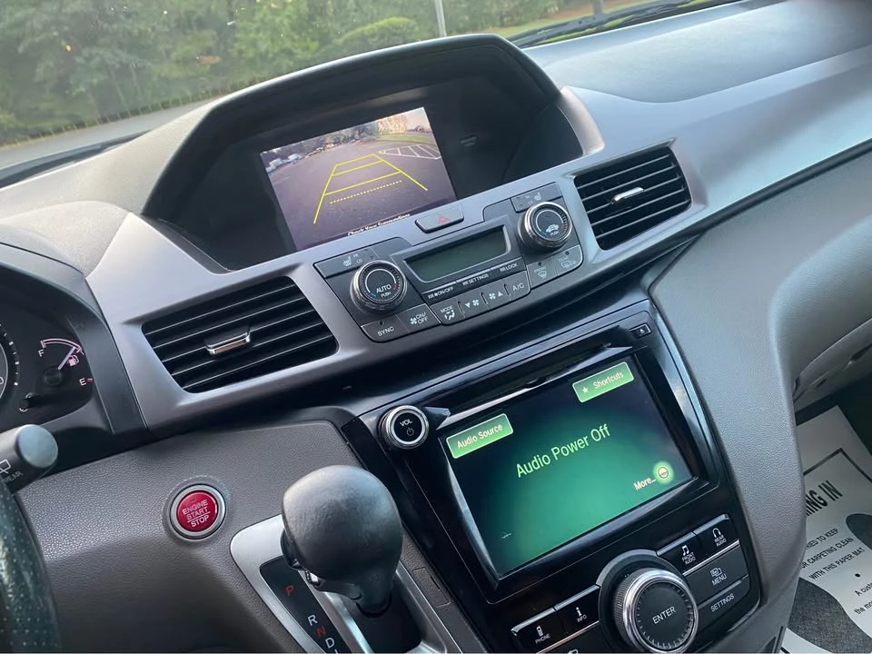 2014 Honda Odyssey - Image 14 of 16