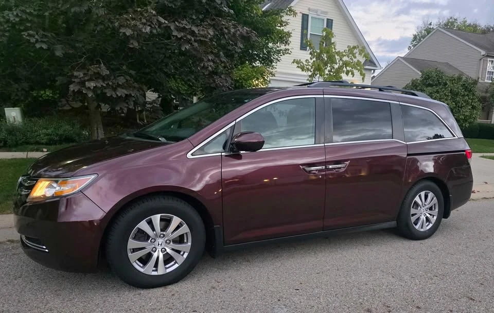 2014 Honda Odyssey - Image 2 of 10