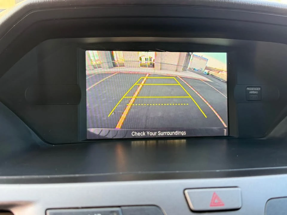 2014 Honda Odyssey - Image 9 of 11
