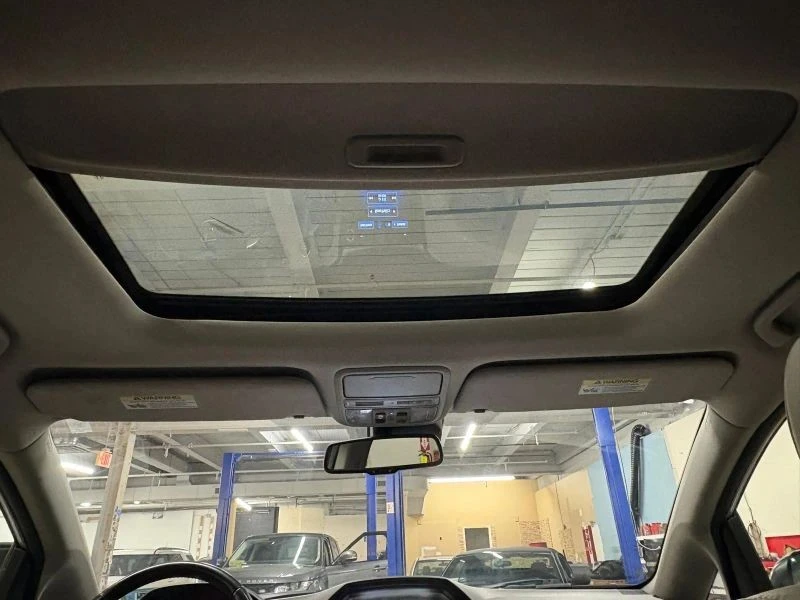 2014 Honda Odyssey - Image 10 of 12