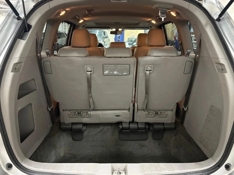 2014 Honda Odyssey - Image 9 of 12