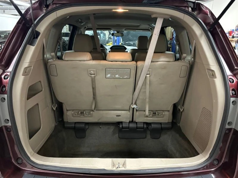 2014 Honda Odyssey - Image 9 of 12