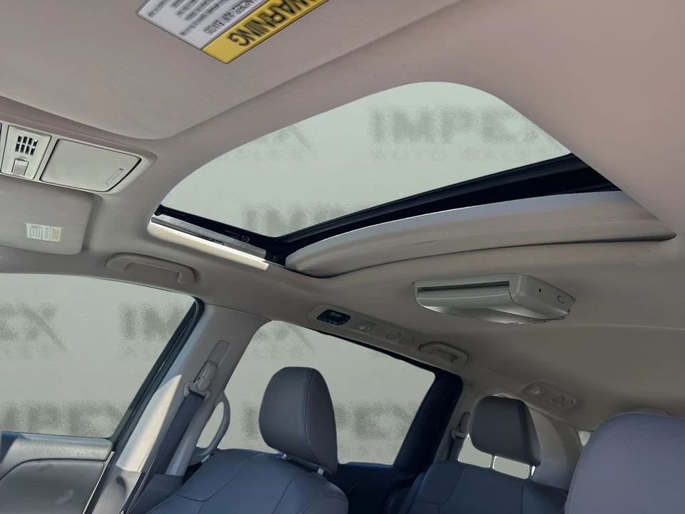 2014 Honda Odyssey - Image 11 of 12