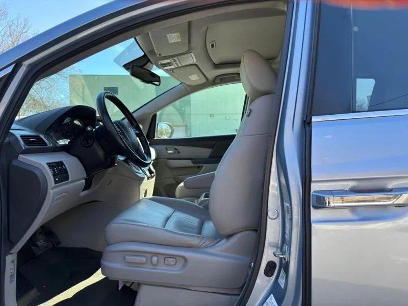2014 Honda Odyssey - Image 11 of 12