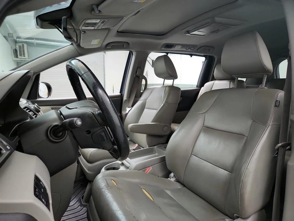 2014 Honda Odyssey - Image 14 of 21
