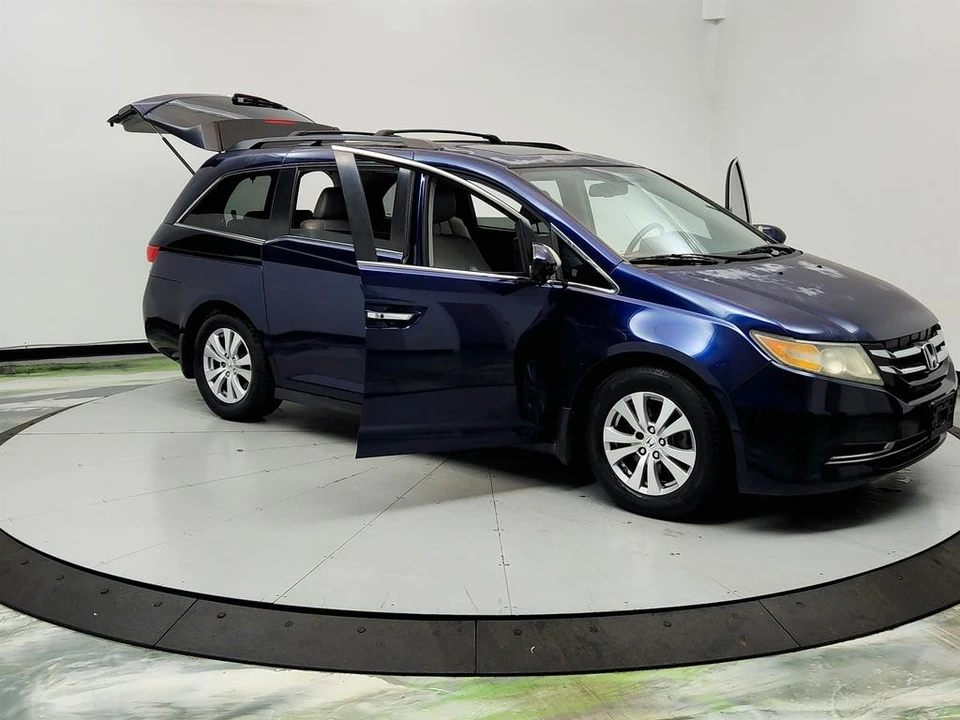 2014 Honda Odyssey - Image 10 of 21