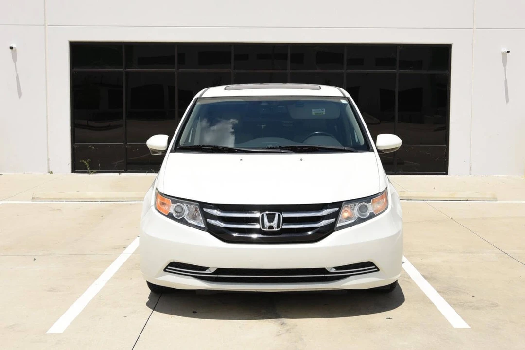 2014 Honda Odyssey - Image 3 of 12