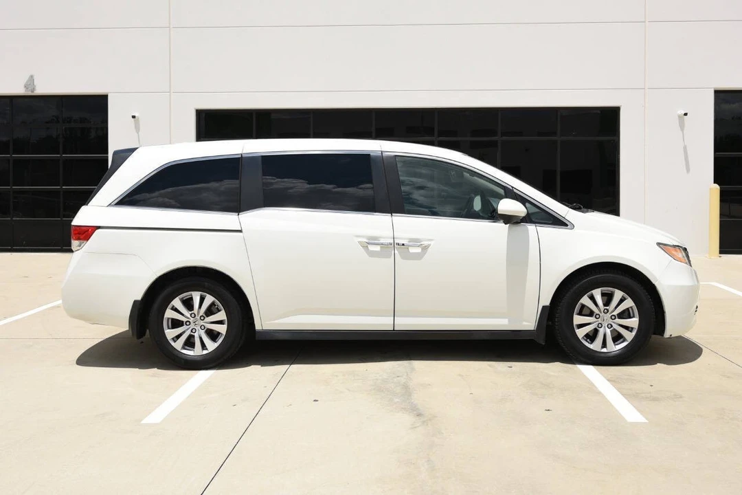 2014 Honda Odyssey - Image 9 of 12