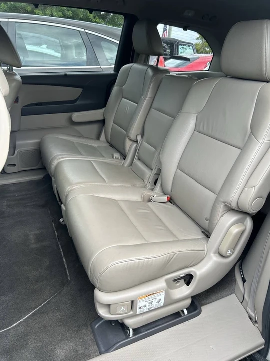 2014 Honda Odyssey - Image 16 of 16