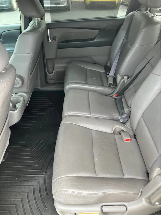 2014 Honda Odyssey - Image 10 of 15