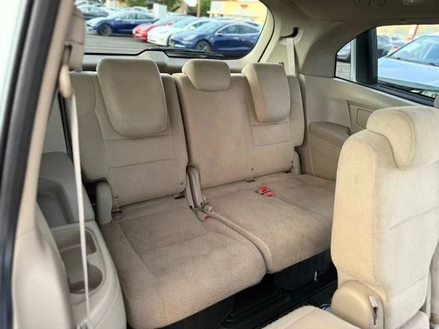 2014 Honda Odyssey - Image 12 of 21