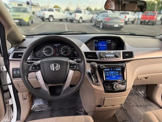 2014 Honda Odyssey - Image 16 of 21