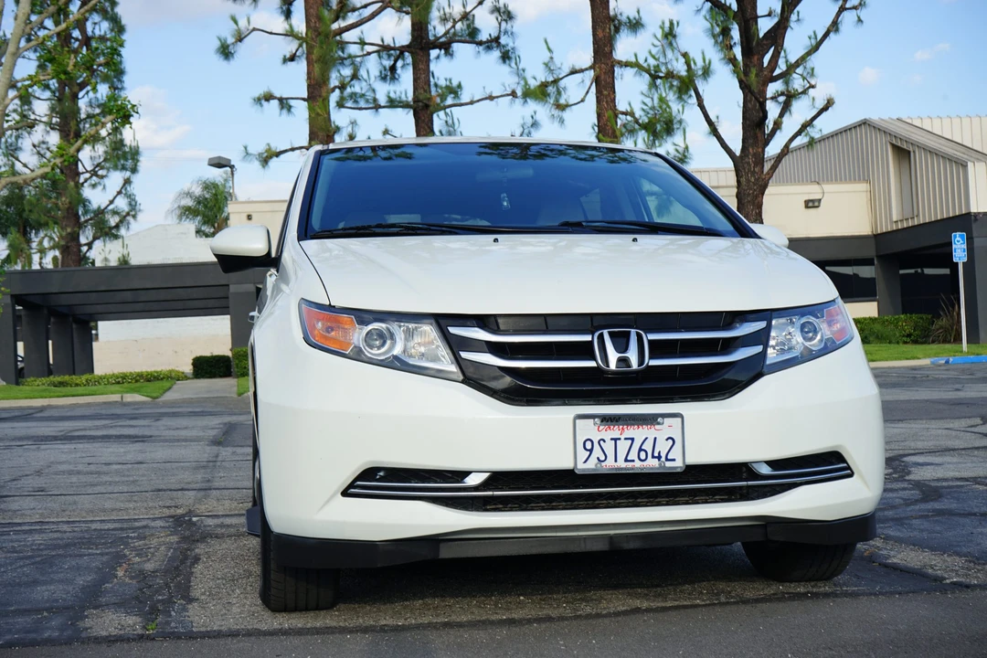2014 Honda Odyssey - Image 24 of 31