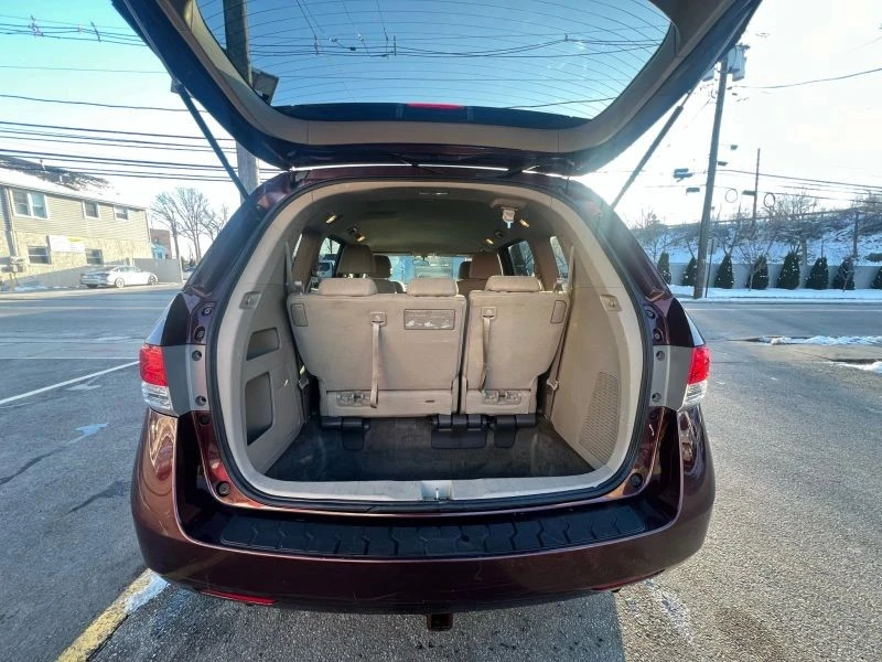 2014 Honda Odyssey - Image 10 of 12