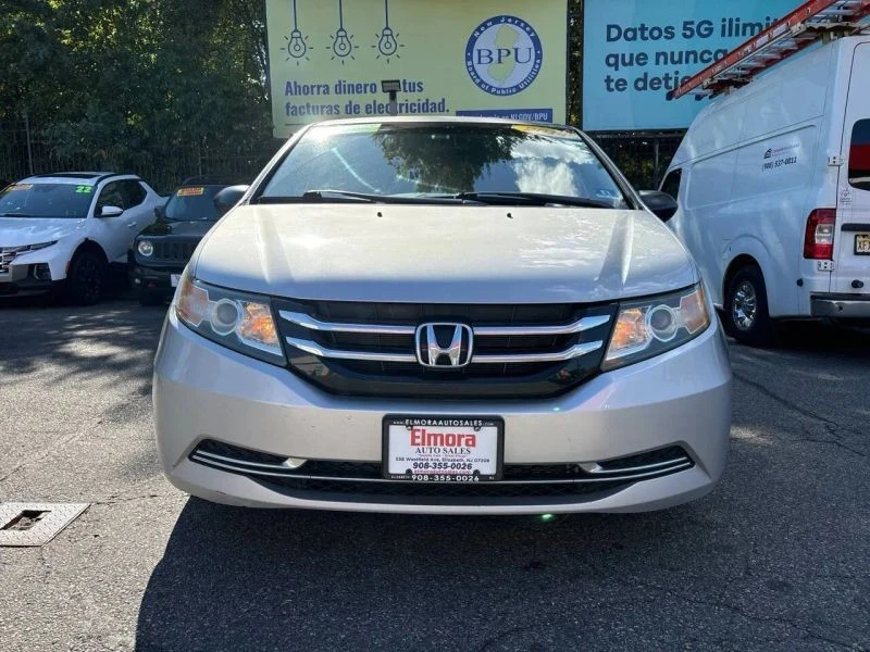 2014 Honda Odyssey - Image 2 of 12