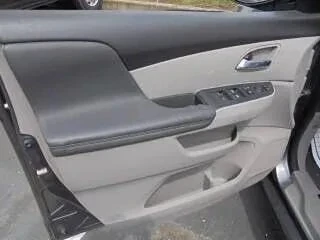 2014 Honda Odyssey - Image 11 of 12