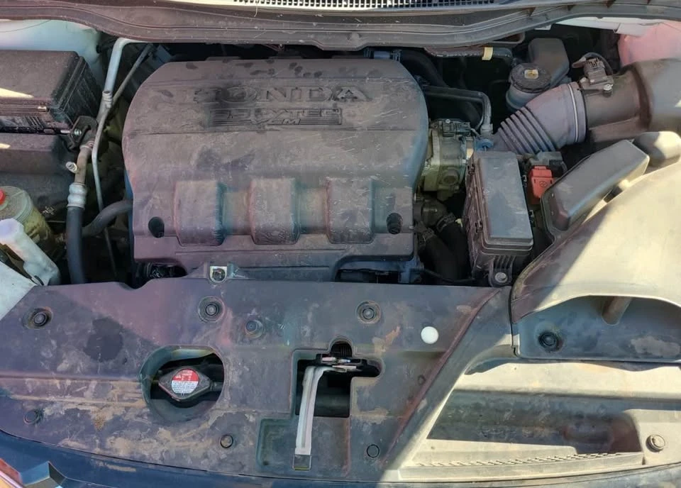 2014 Honda Odyssey - Image 15 of 16