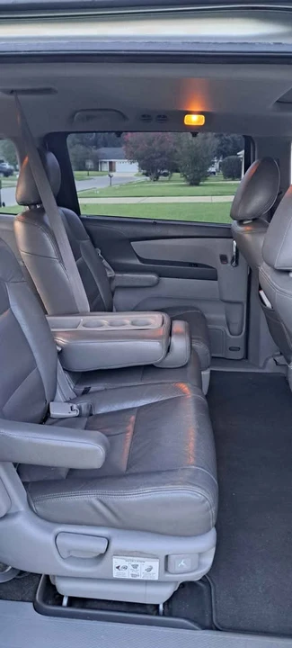 2014 Honda Odyssey - Image 10 of 12