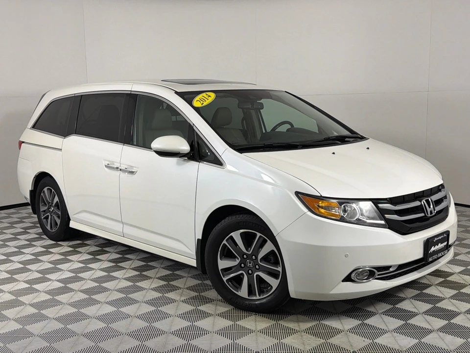 2014 Honda Odyssey - Image 2 of 12
