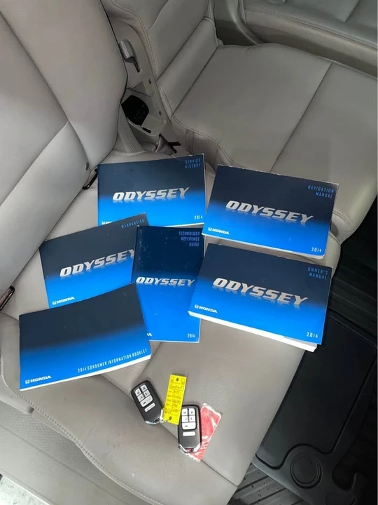 2014 Honda Odyssey - Image 15 of 16