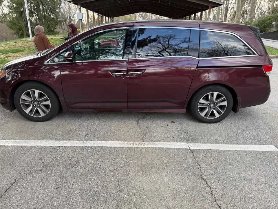 2014 Honda Odyssey - Image 10 of 11