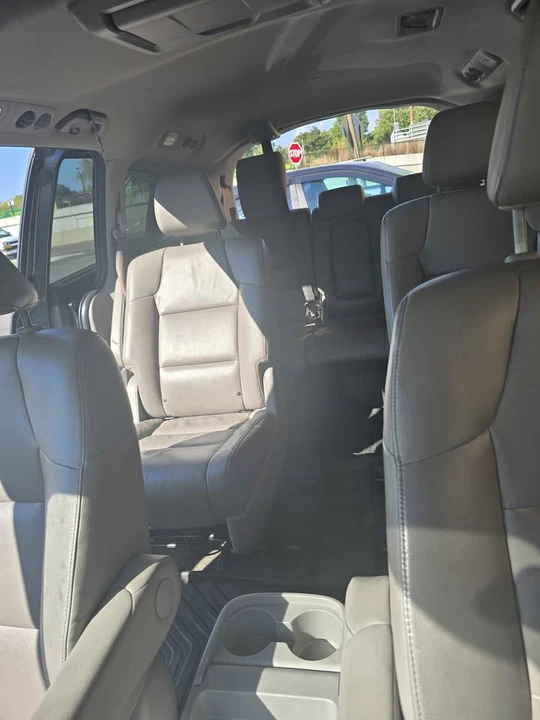 2014 Honda Odyssey - Image 8 of 16