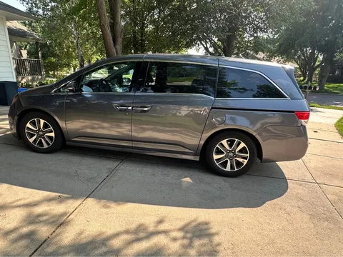 2014 Honda Odyssey Touring Elite Minivan 4D