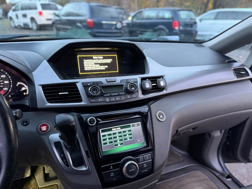 2014 Honda Odyssey - Image 10 of 18