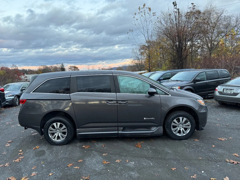 2014 Honda Odyssey - Image 7 of 18