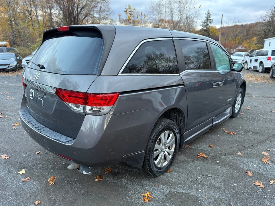 2014 Honda Odyssey - Image 6 of 18