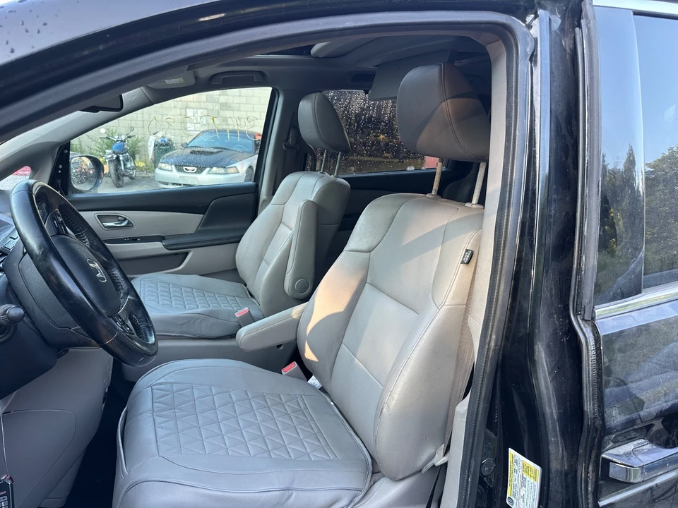 2014 Honda Odyssey - Image 8 of 21