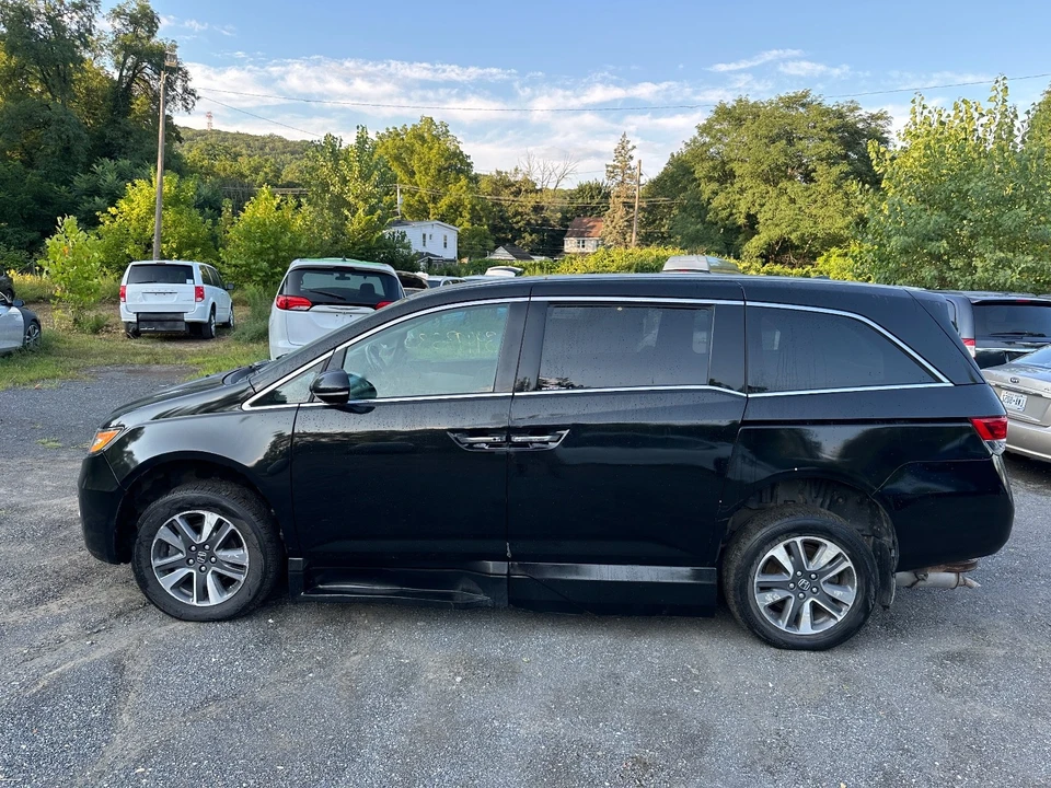 2014 Honda Odyssey - Image 5 of 21