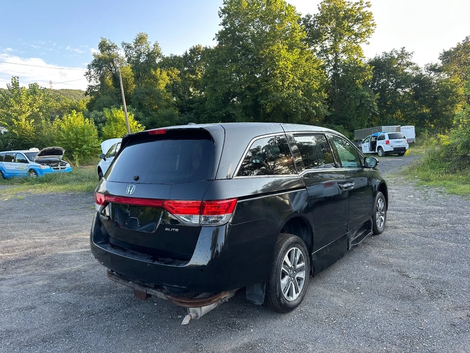 2014 Honda Odyssey - Image 6 of 21