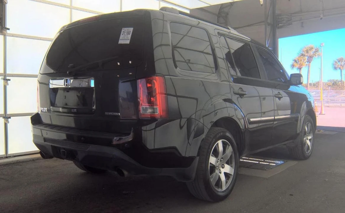 2014 Honda Pilot 2nd Gen - Image 4 of 11