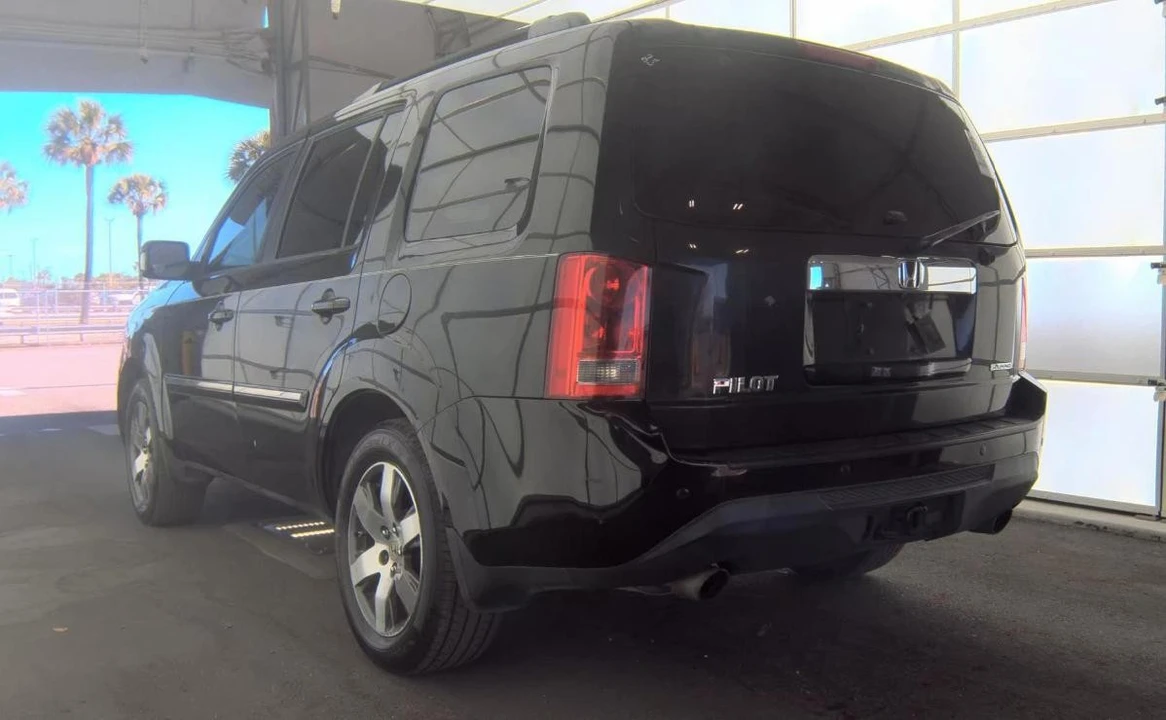 2014 Honda Pilot 2nd Gen - Image 6 of 11