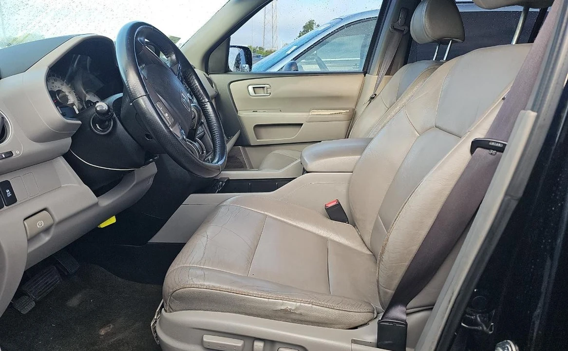 2014 Honda Pilot 2nd Gen - Image 7 of 11