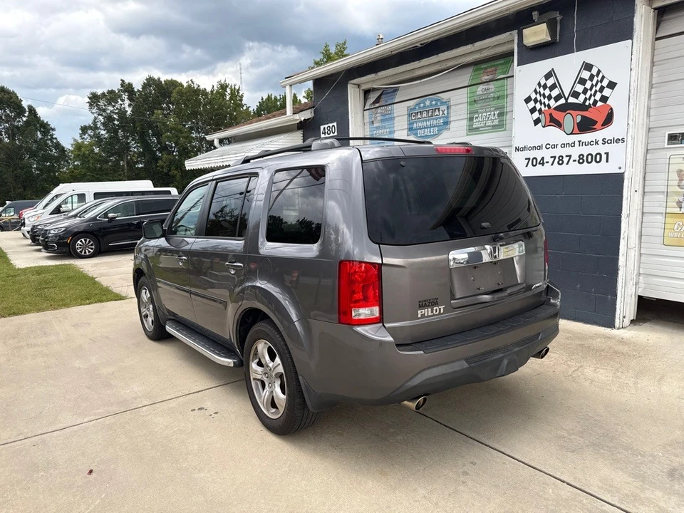 2014 Honda Pilot 2nd Gen - Image 2 of 20