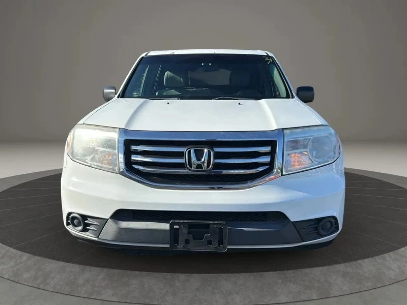 2014 Honda Pilot 2nd Gen - Image 2 of 12