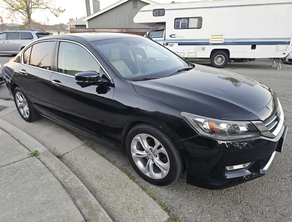 2014 Honda Accord 9th Gen - Image 6 of 18