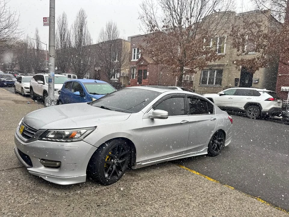 2014 Honda Accord 9th Gen - Image 1 of 12