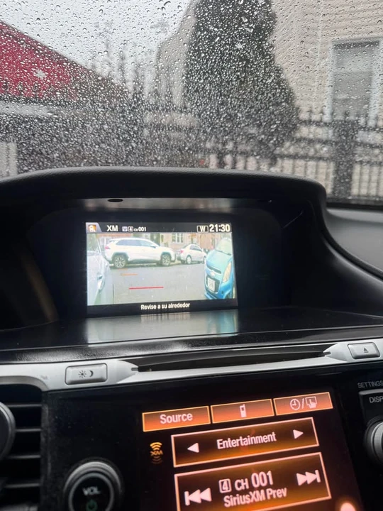 2014 Honda Accord 9th Gen - Image 9 of 12
