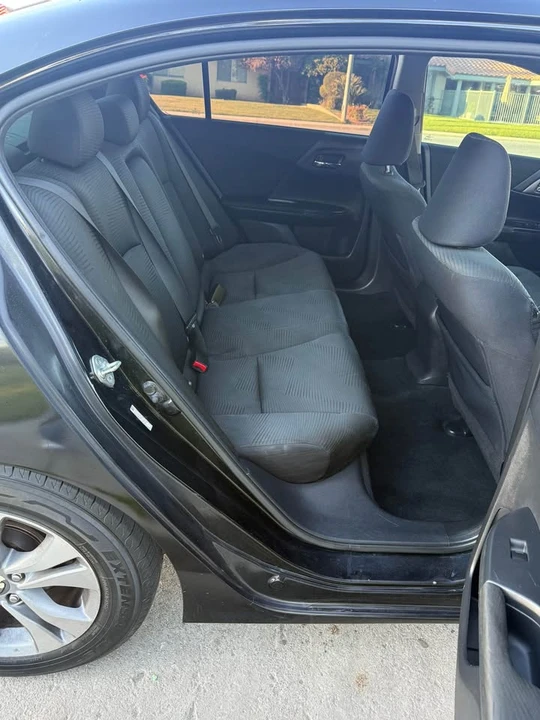 2014 Honda Accord 9th Gen - Image 5 of 11