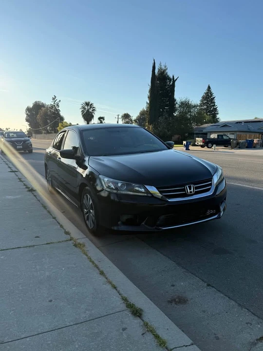 2014 Honda Accord 9th Gen - Image 8 of 11